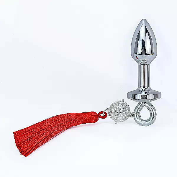 Đồ chơi kích hậu inox cao cấp kèm tua đỏ quyến rũ