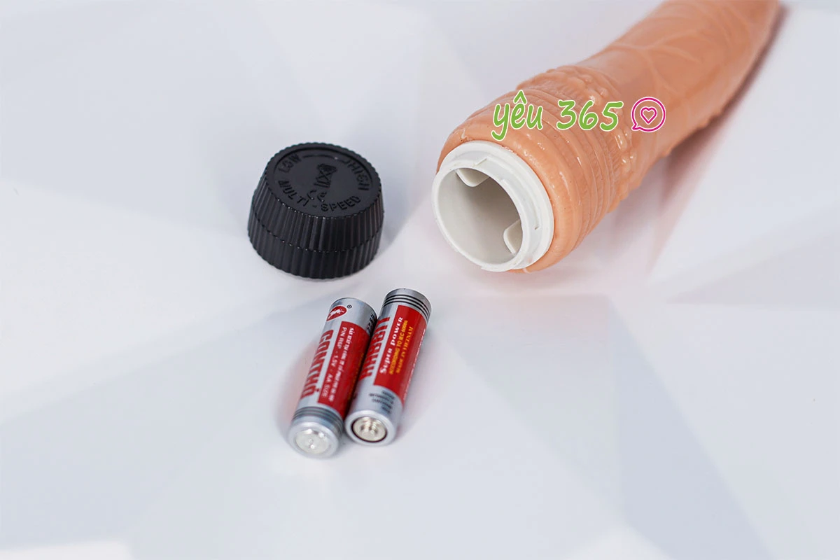 Dương vật giả silicon cong Shaki Sweet
