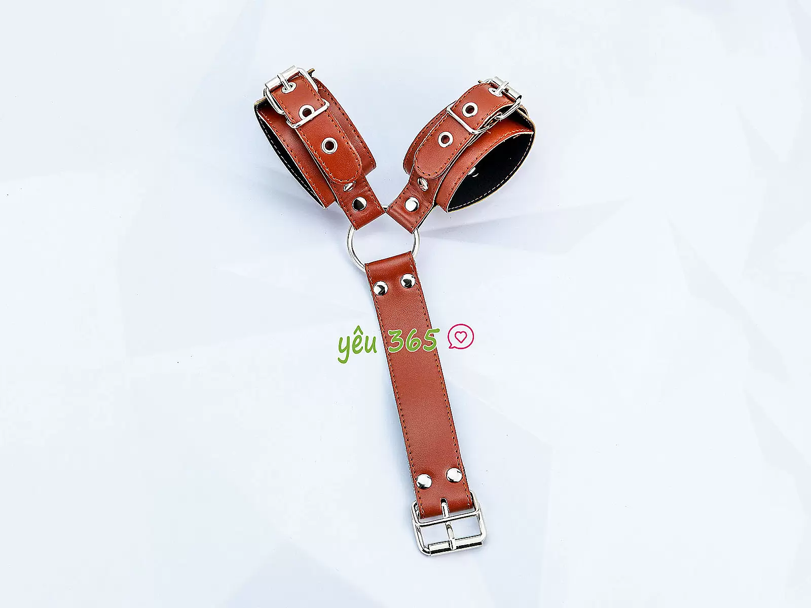 Đồ chơi bạo dâm khóa cổ còng tay da cao cấp