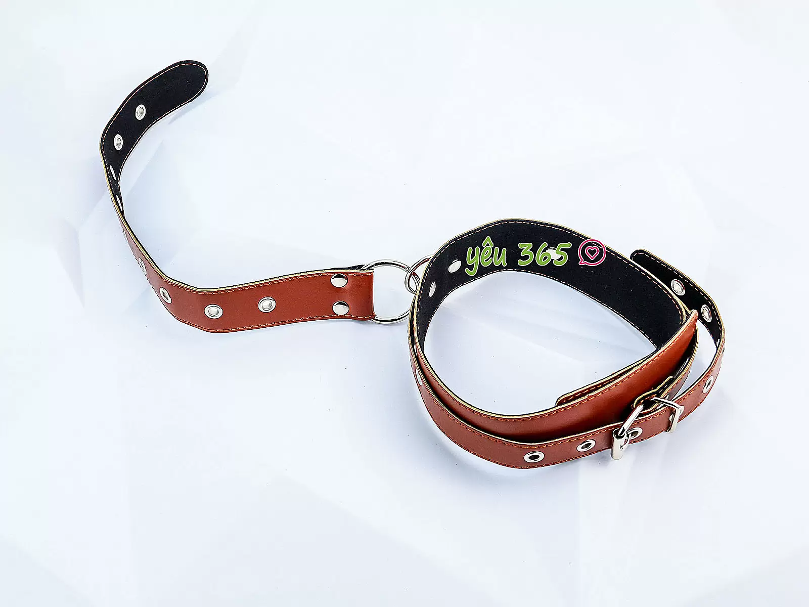 Đồ chơi bạo dâm khóa cổ còng tay da cao cấp