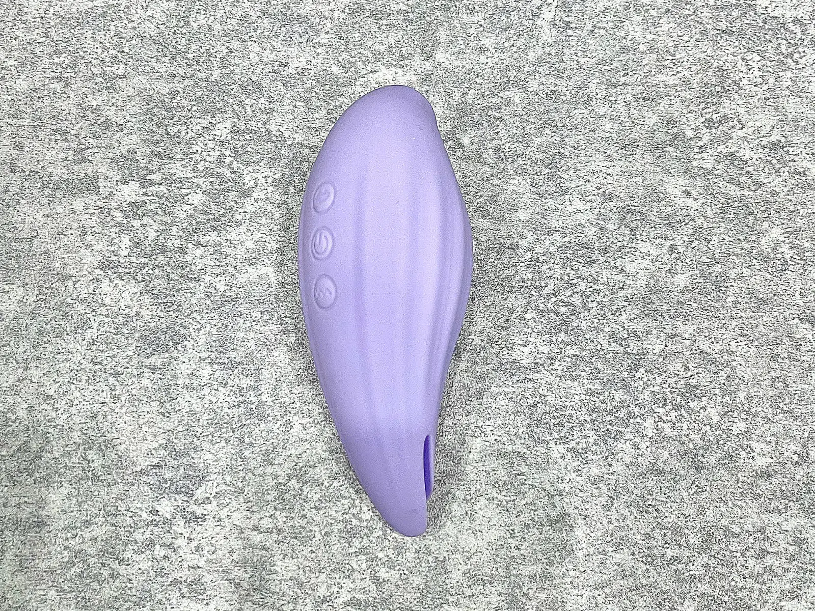 Thanh lý - Lưỡi liếm Vibrator rung hút nhỏ gọn hoạt động bình thường, bị dính keo dơ nhẹ