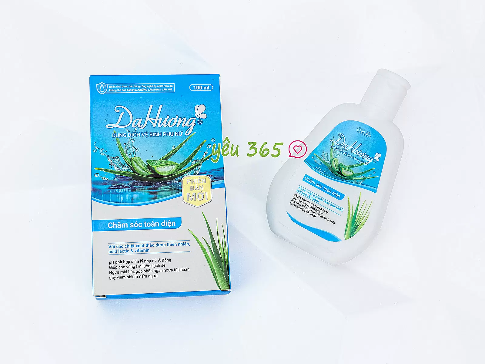 Dung dịch vệ sinh phụ nữ Dạ Hương dịu nhẹ mỗi ngày