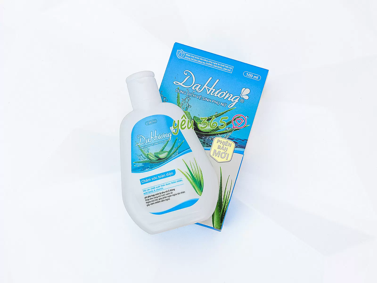 Dung dịch vệ sinh phụ nữ Dạ Hương dịu nhẹ mỗi ngày