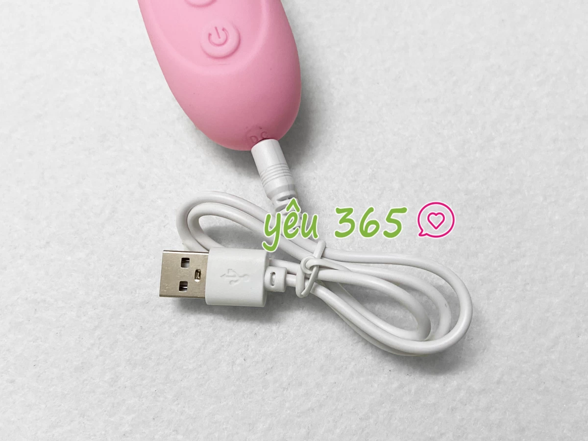Dương vật giả Juai rung thụt, phát nhiệt, lưỡi liếm 7 chế độ