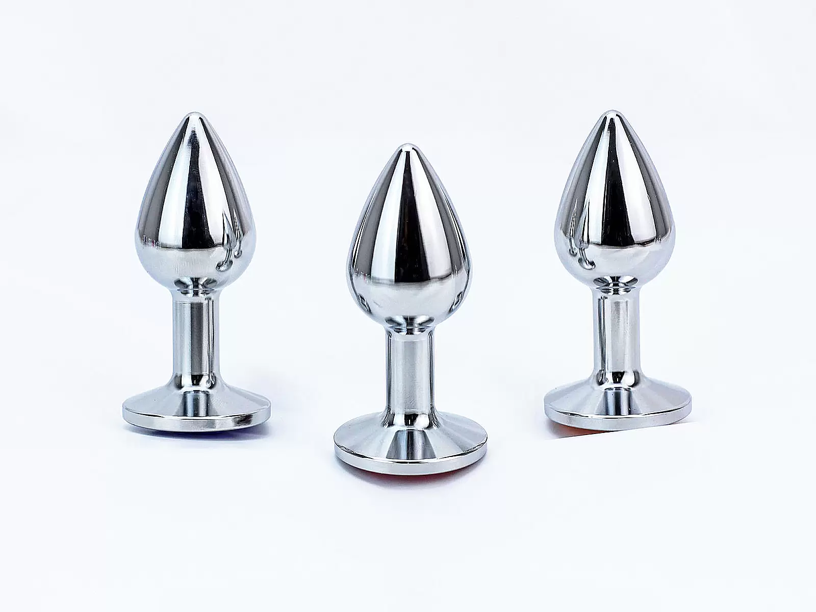 Đồ chơi kích hậu Inox size 2.55 cm đế pha lê nhiều màu sắc mini