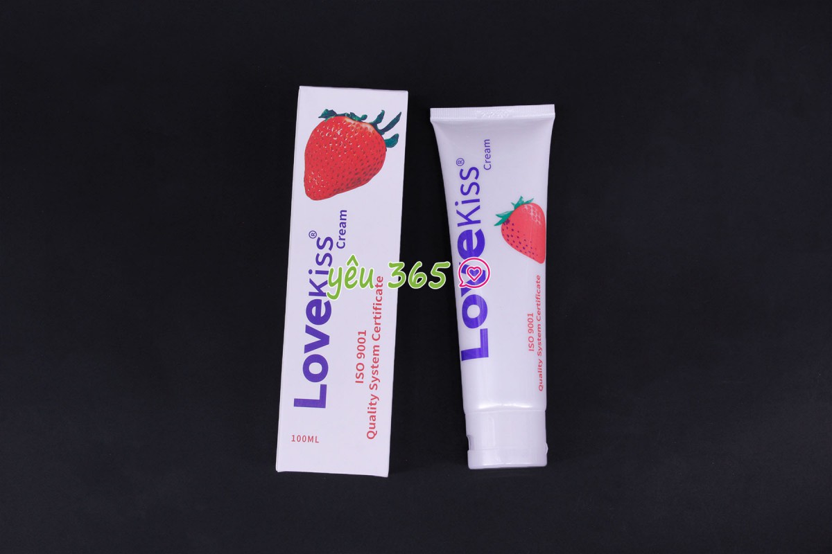 Gel bôi trơn âm đạo Love Kiss hương dâu 3