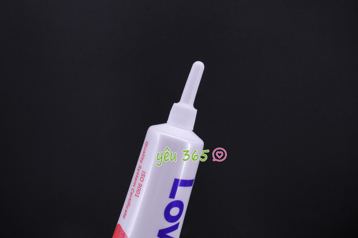Gel bôi trơn âm đạo Love Kiss hương dâu 7