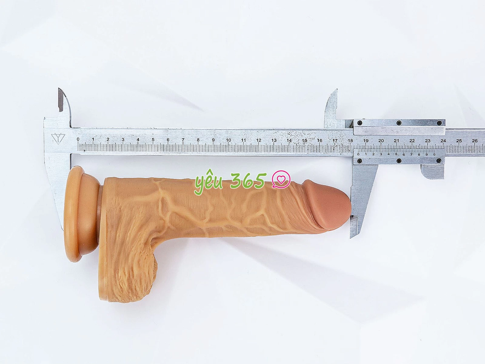 Dương vật giả có đế YEAIN Devil kèm dây đeo pin sạc điều khiển từ xa