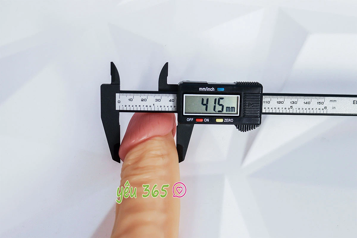 Dương vật giả có đế Lovetoy Real Extreme 8.5inch có rung