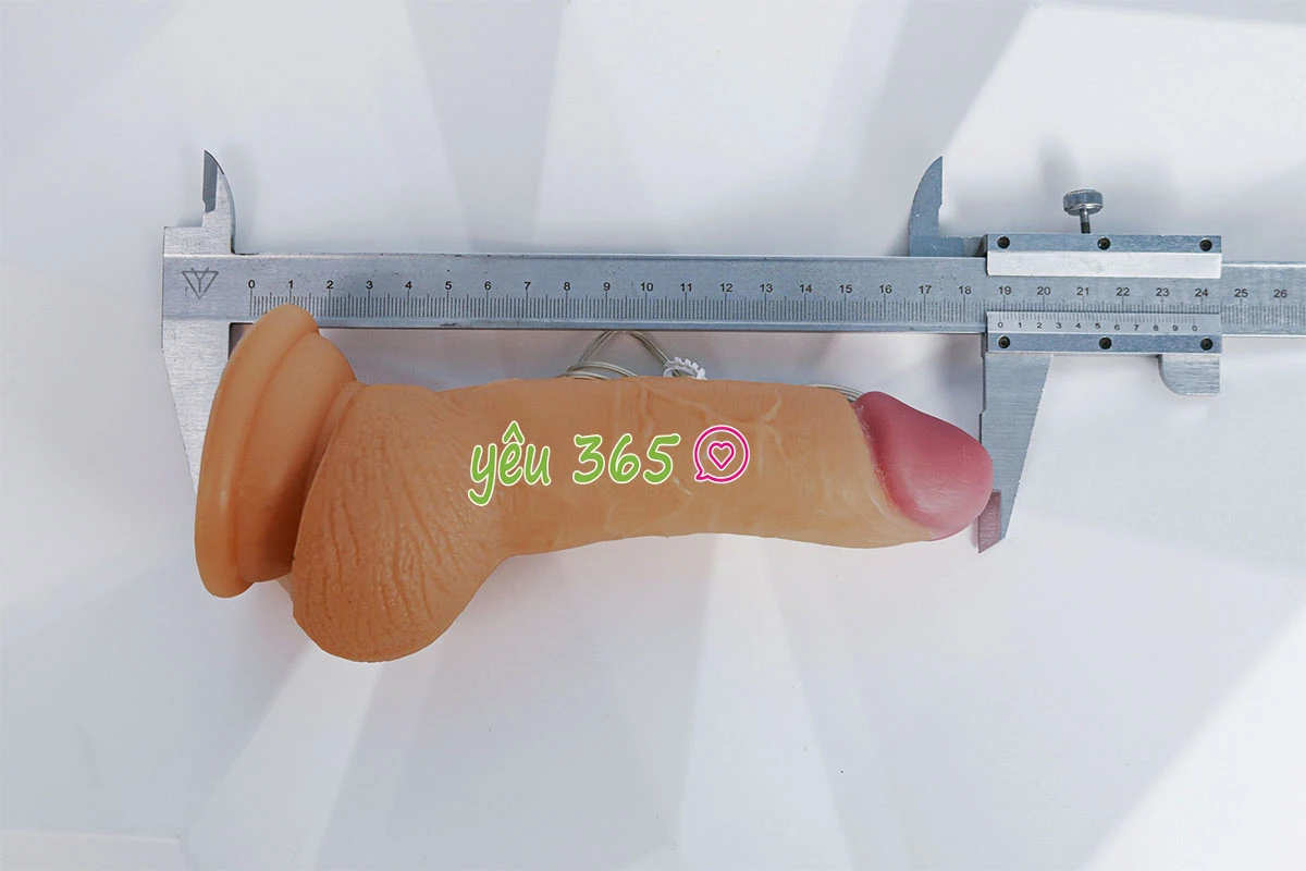 Dương vật giả có đế Lovetoy Real Extreme 7 inch có rung mềm mại giống thật