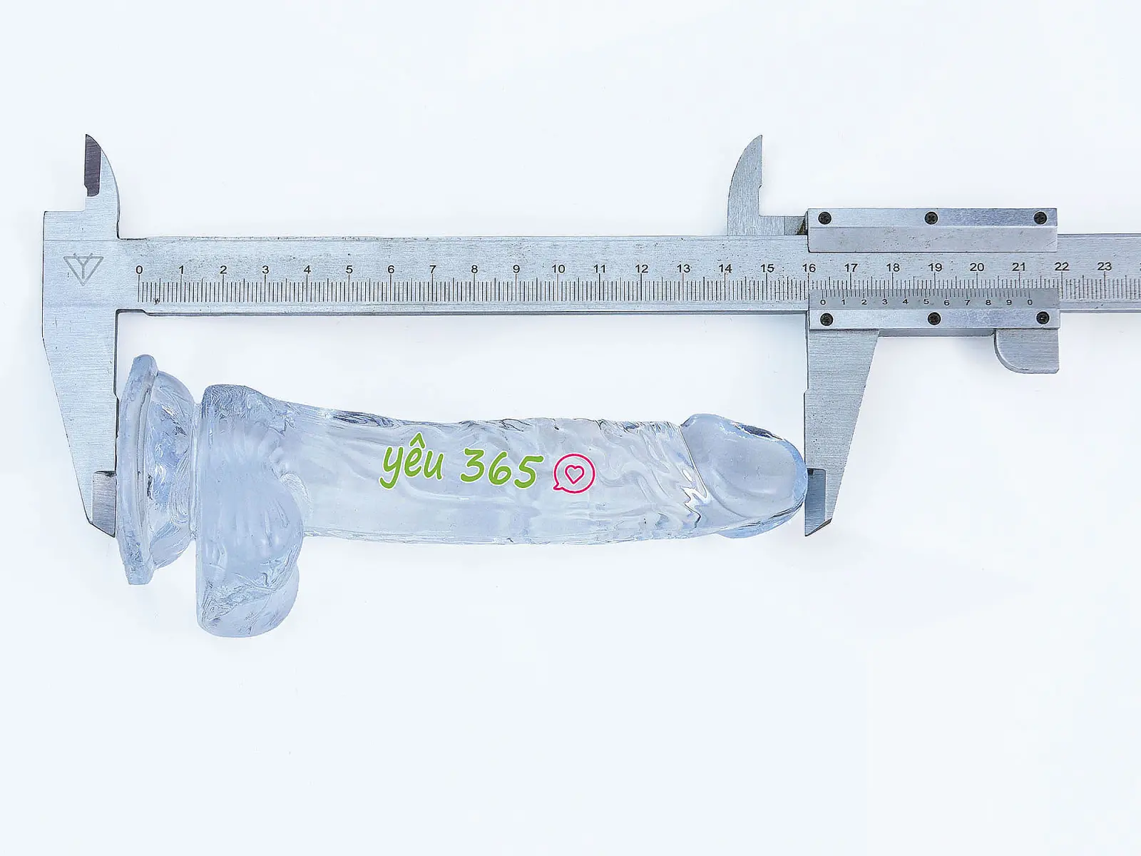 Dương vật giả có đế trong suốt