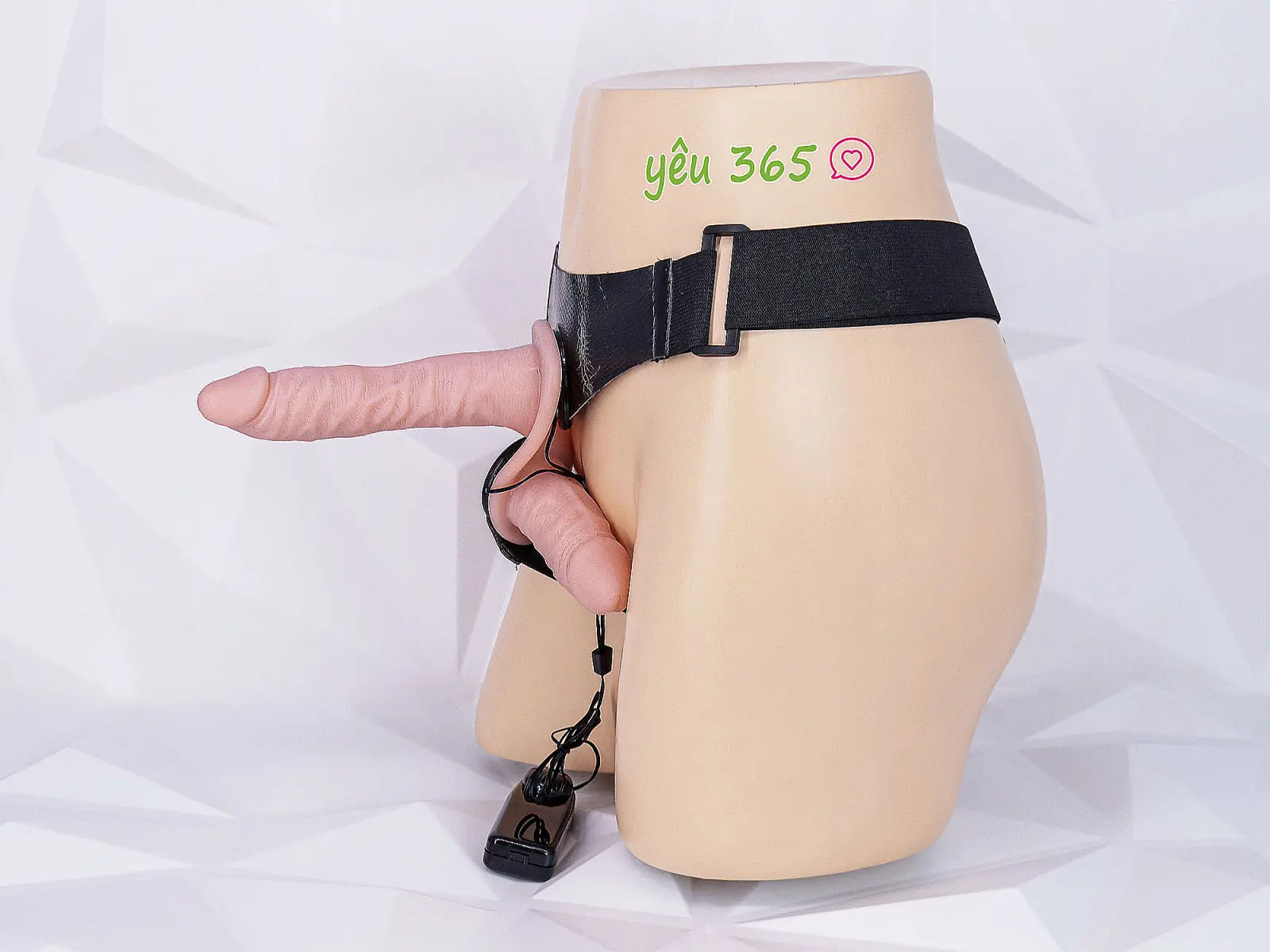 Dương vật giả có dây đeo Ultra 2 đầu rung nhiều chế độ