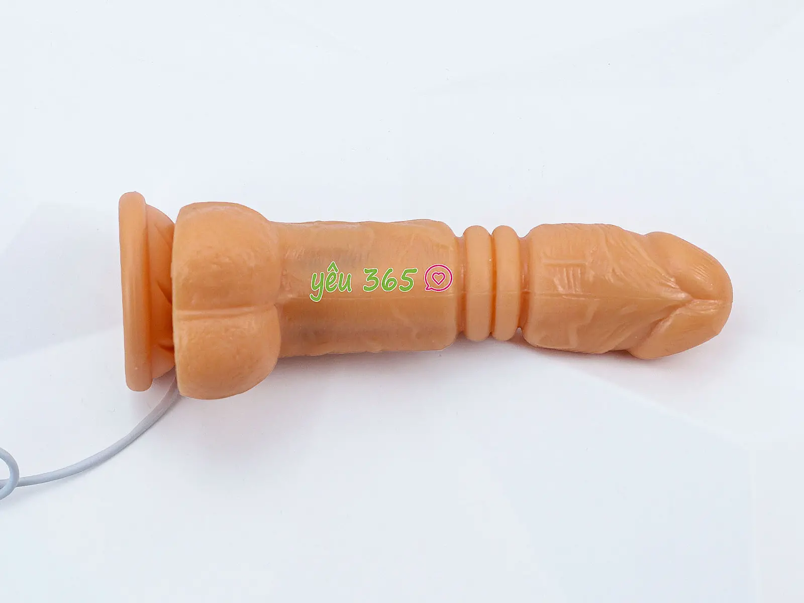 Dương vật giả có đế Excited đa năng rung thụt