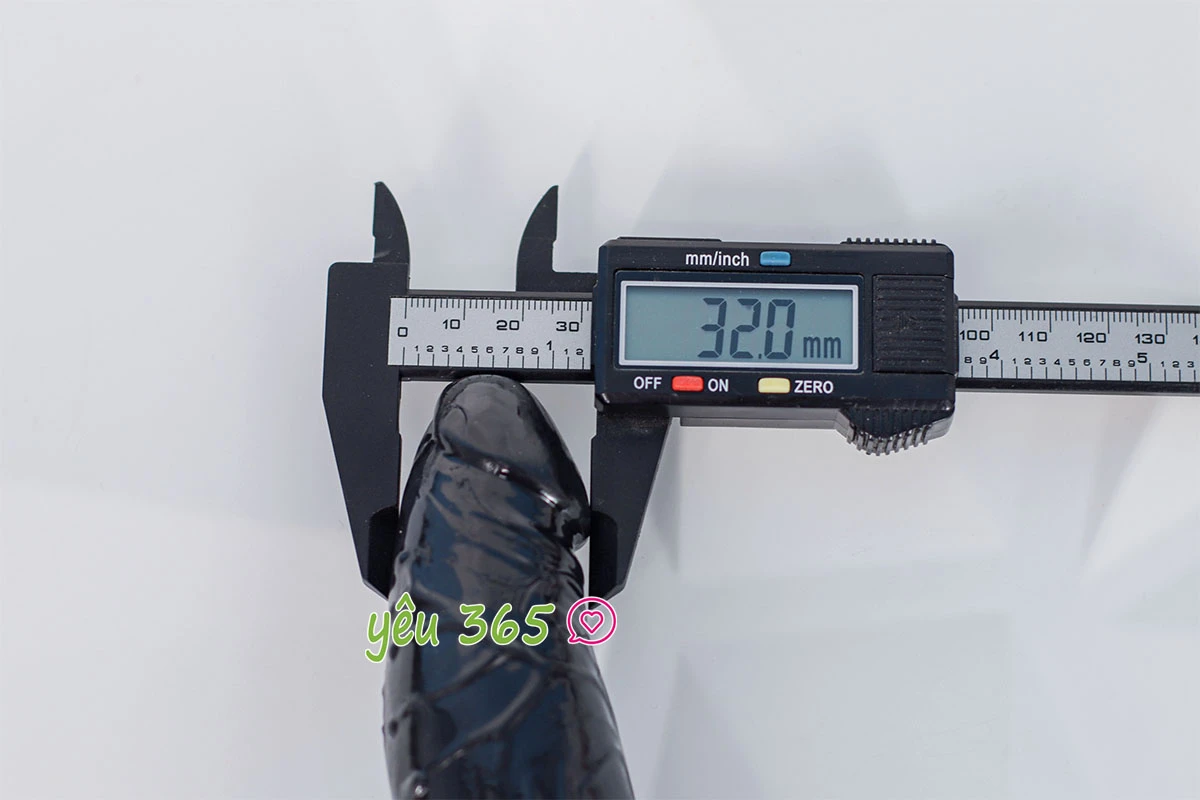Dương vật giả silicon cong Shaki Sweet