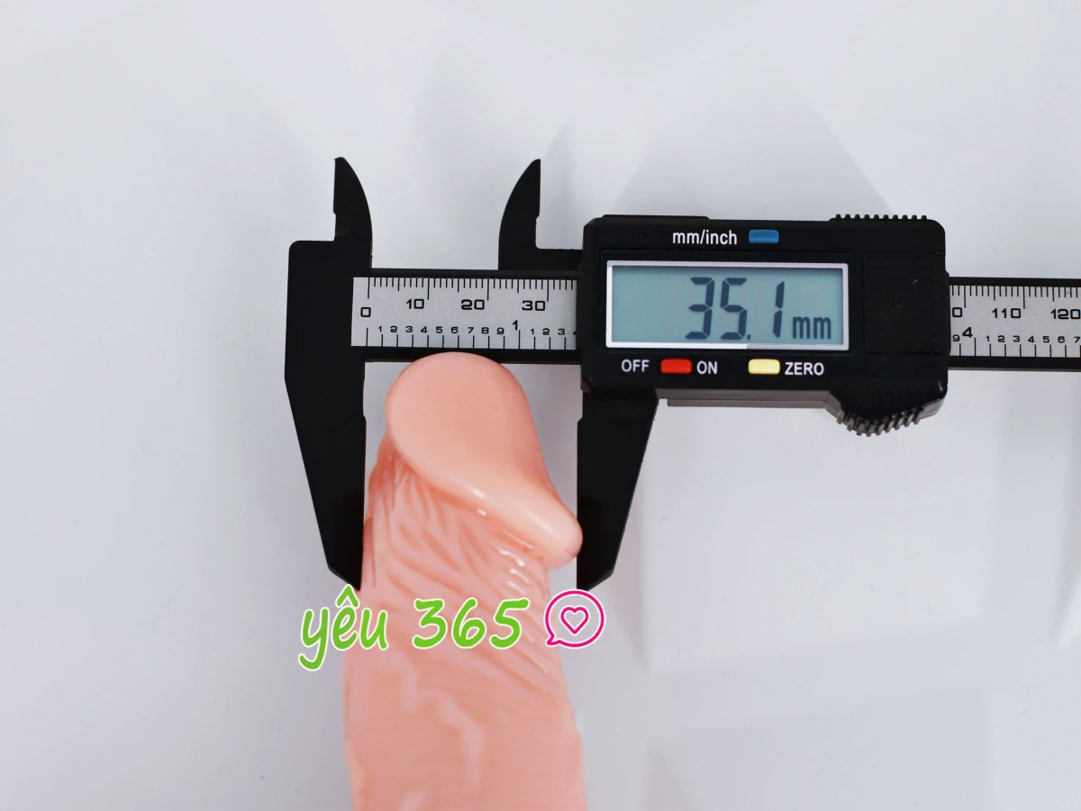 Dương vật giả có dây đeo Ultra Passionate Harness có rung