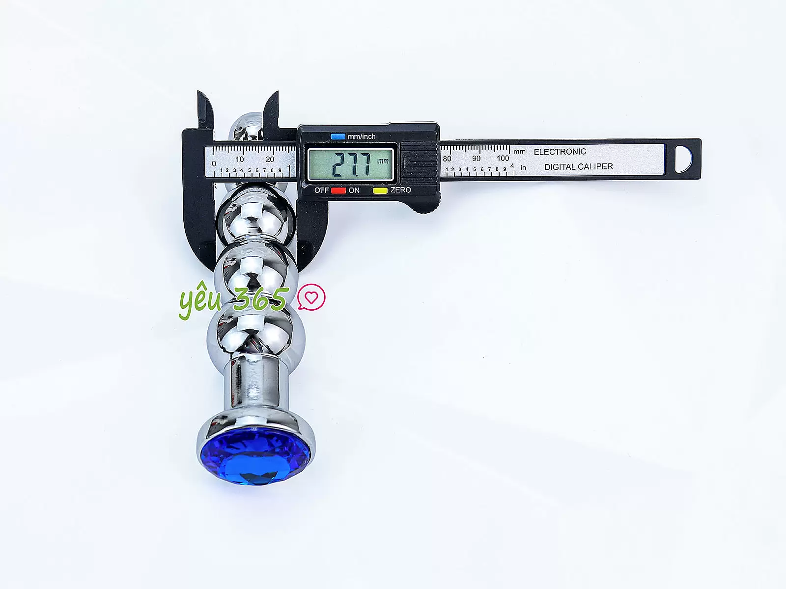 Dụng cụ kích thích hậu môn Inox chân dế pha lê