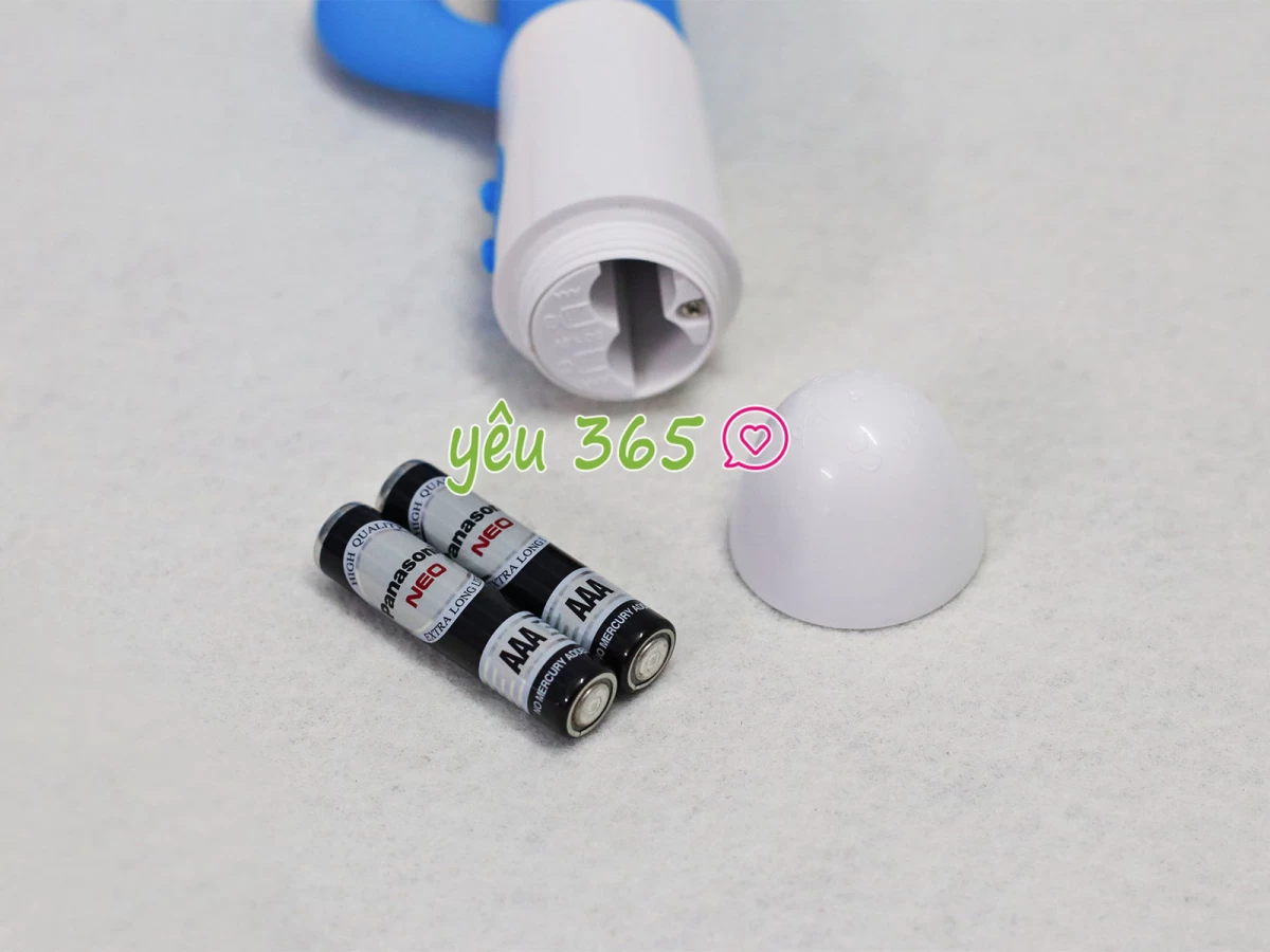 Dương vật giả đa năng nhỏ xinh Snappy