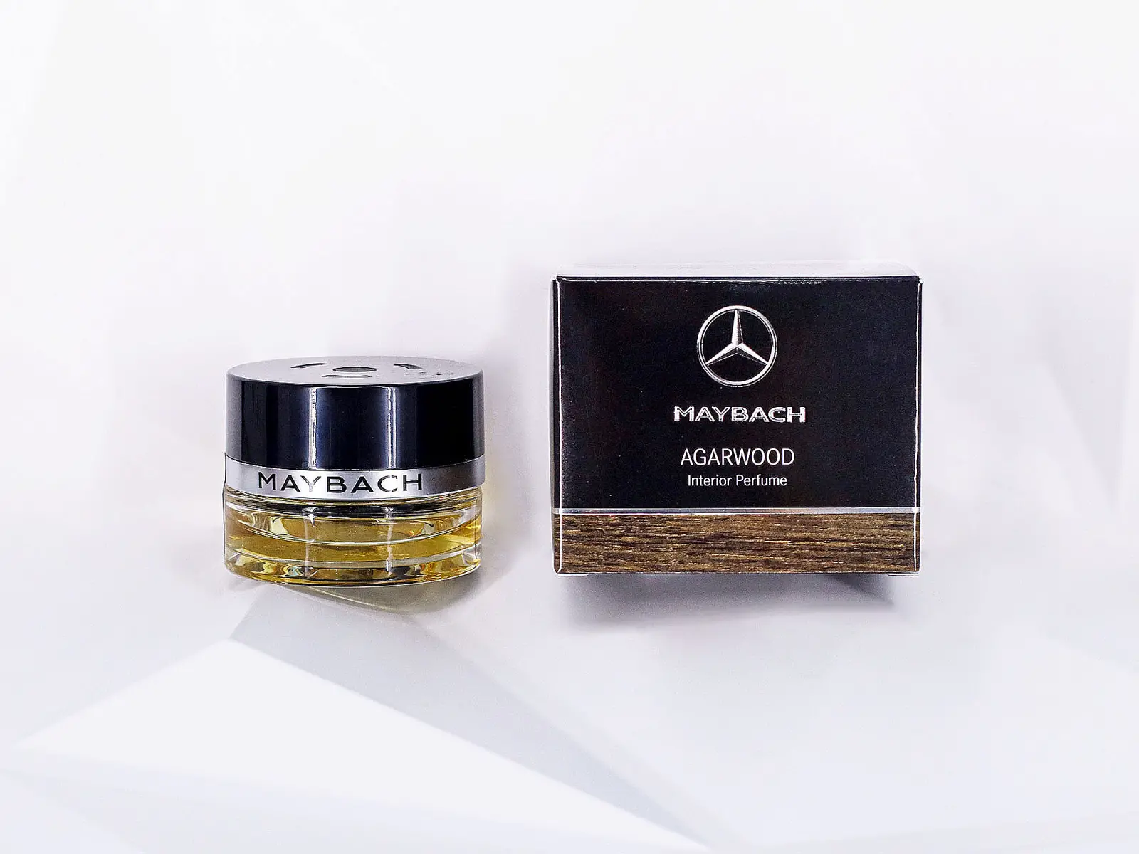Nước hoa xe hơi Maybach Agarwood đẳng cấp mùi hương cho nội thất xe sang hạng sang